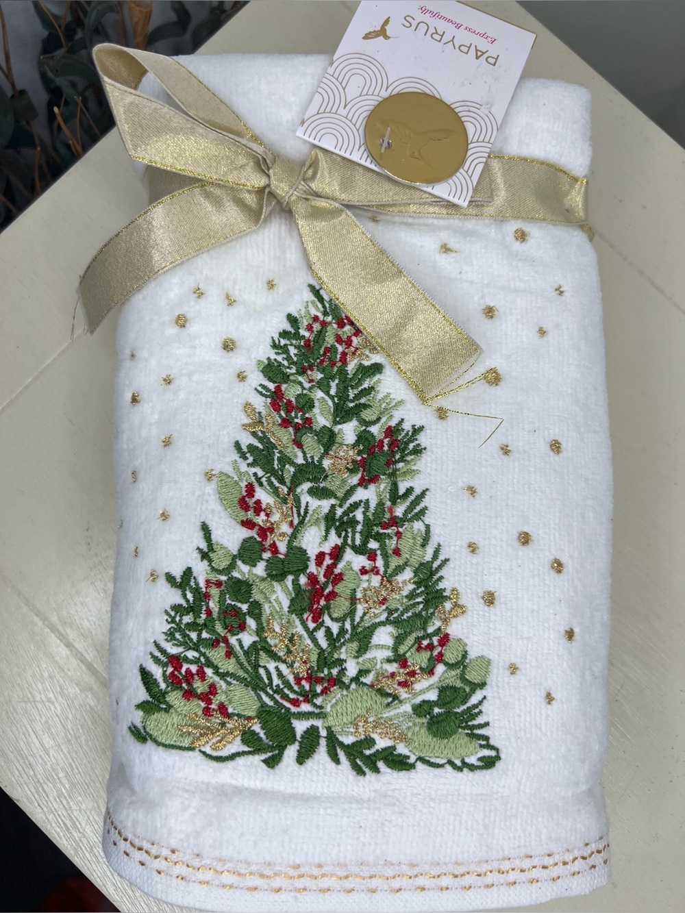 Brand New- Papyrus Christmas Tree Hand Towels - Set of 2